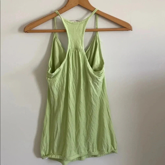 Old Navy Racerback Ruffle Tank Top - Picture 3 of 5